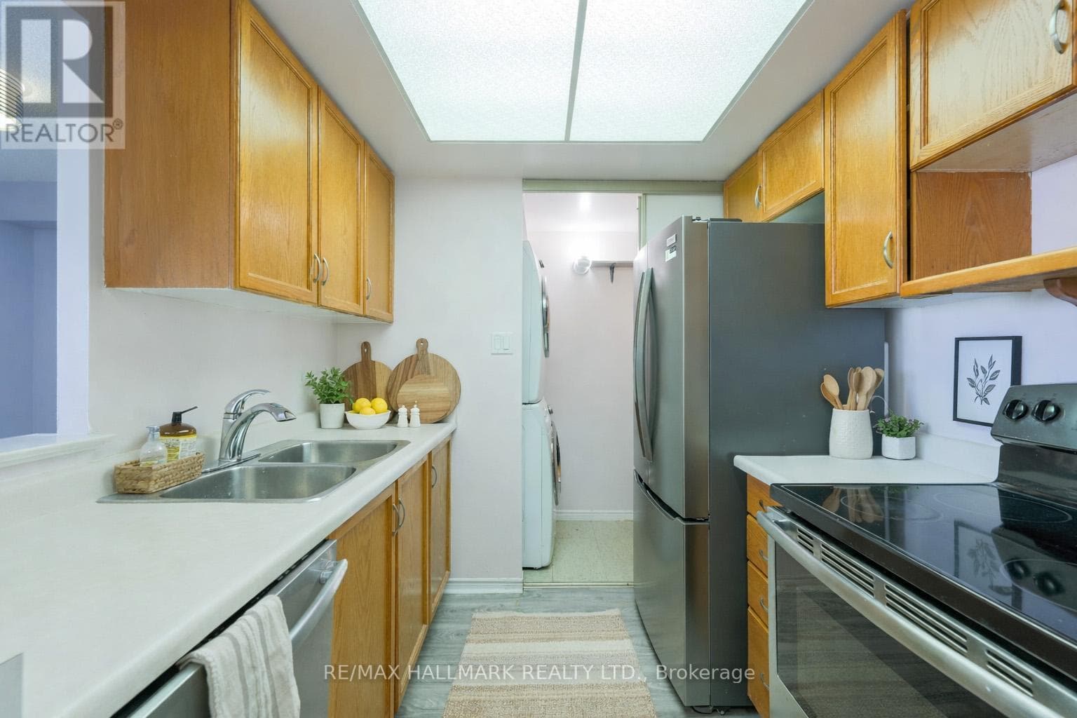 1001 - 5 GREYSTONE WALK DRIVE photo 5