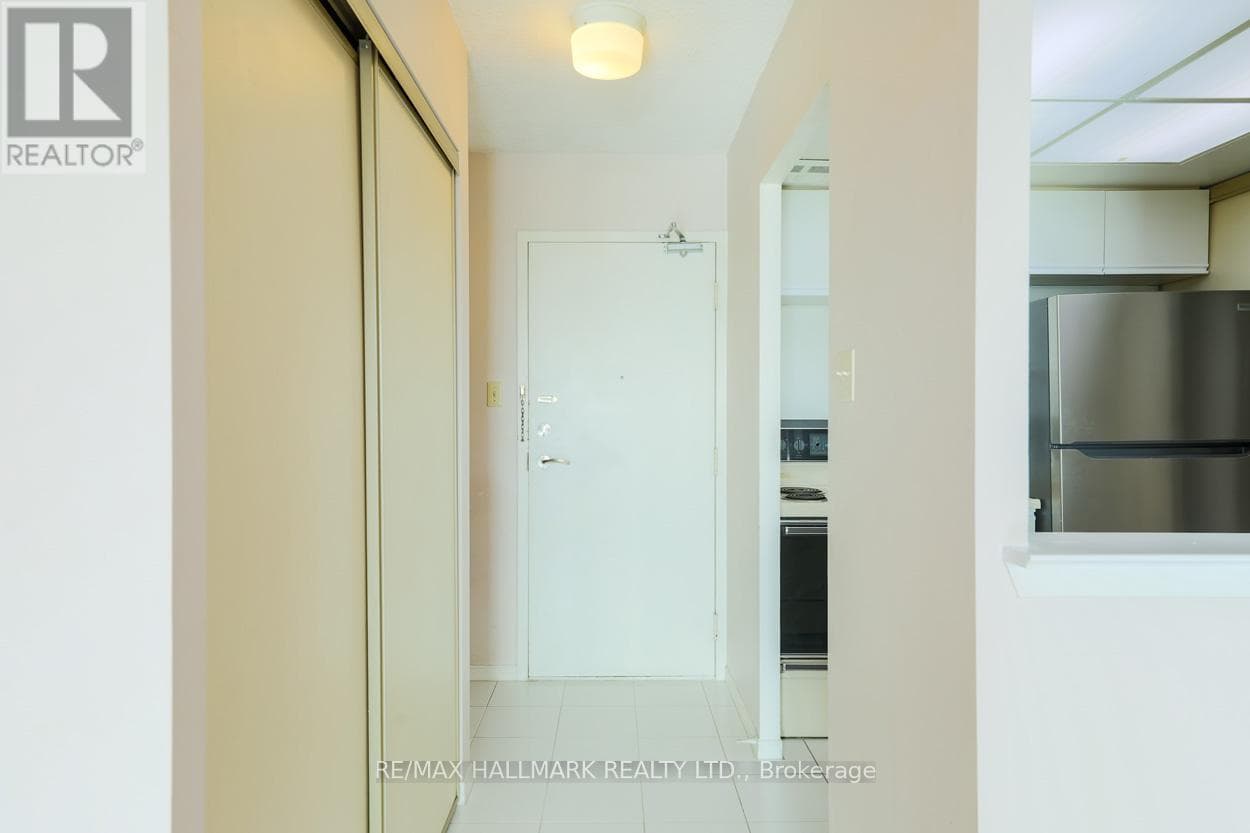 525 - 3 GREYSTONE WALK DRIVE photo 2