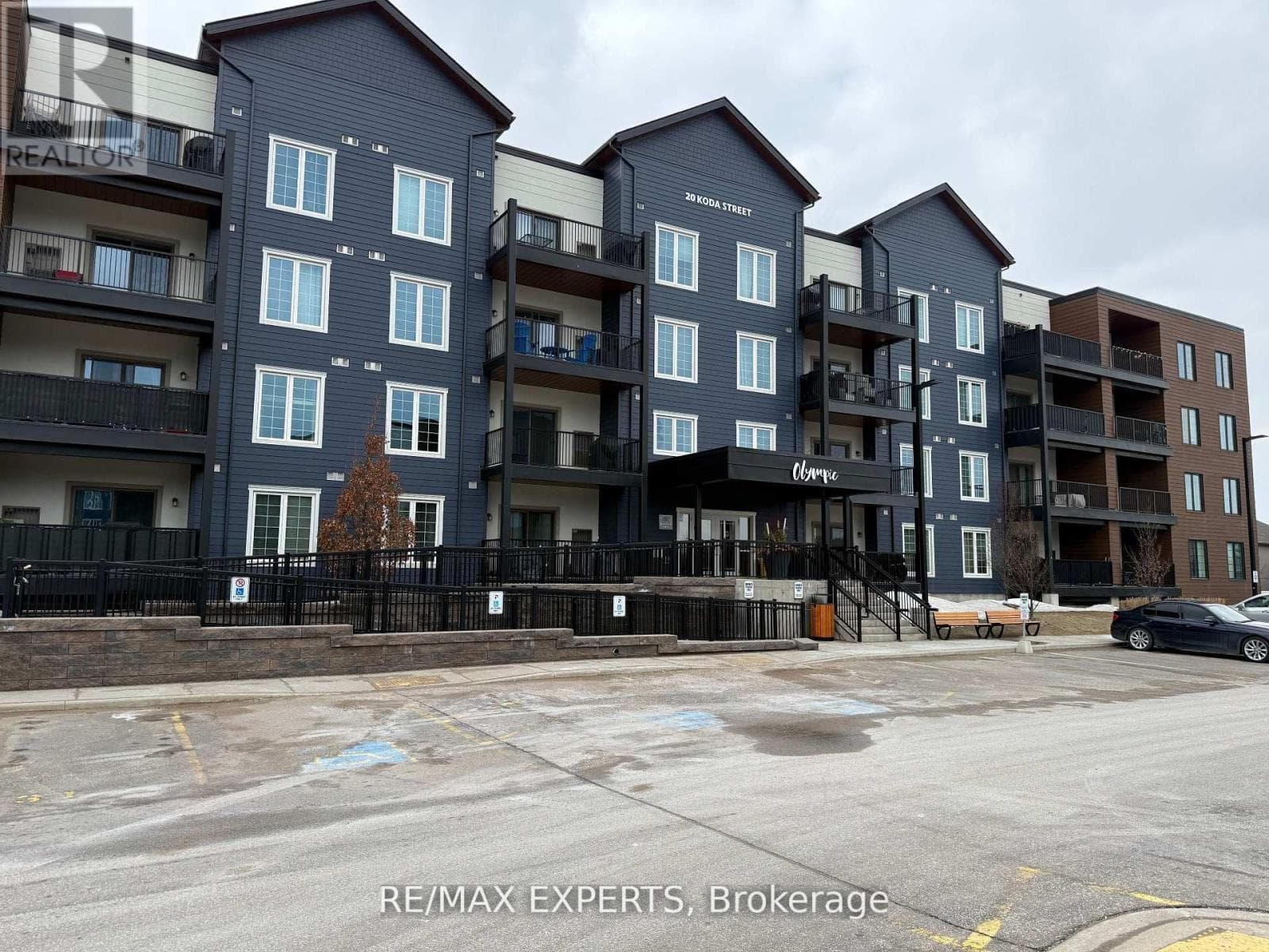 2 bed 2 bath single family at 104 - 20 KODA STREET — $520,000