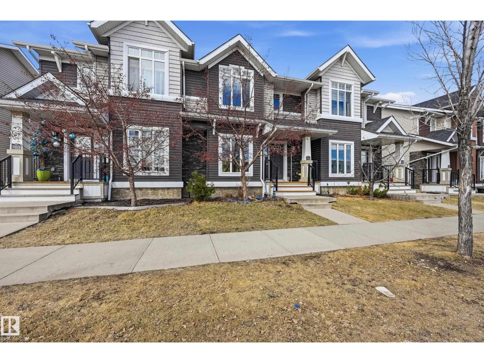 2 bed 3 bath single family at 701 ALLARD BV SW — $449,000
