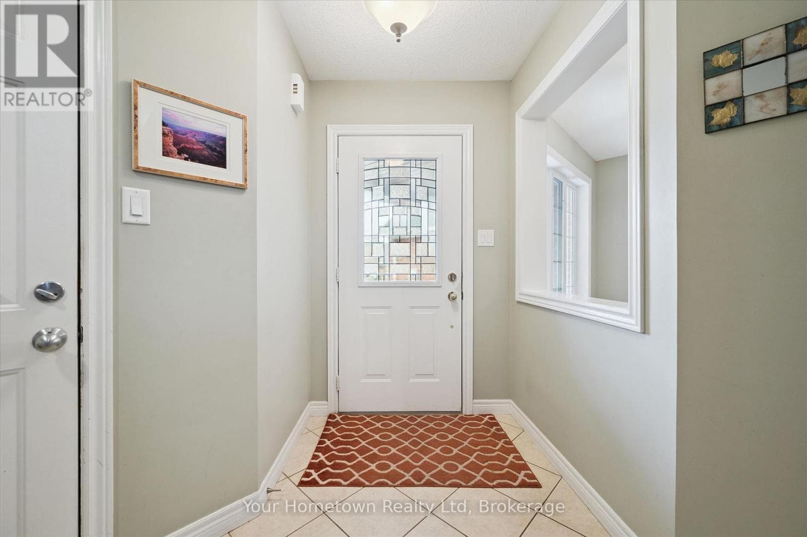 115 RIVERWALK PLACE photo 4