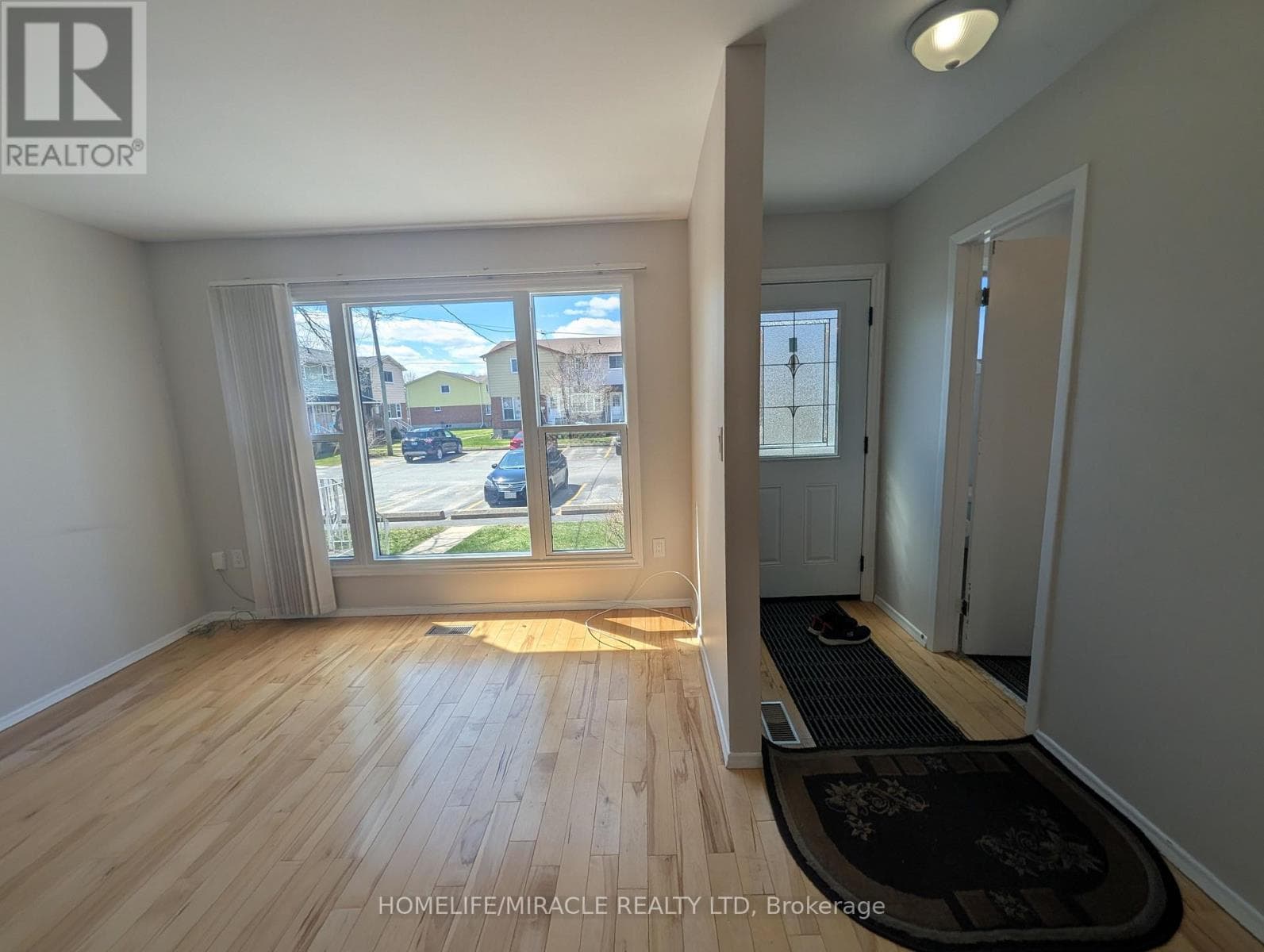 7 - 27 ADDINGTON STREET photo 4