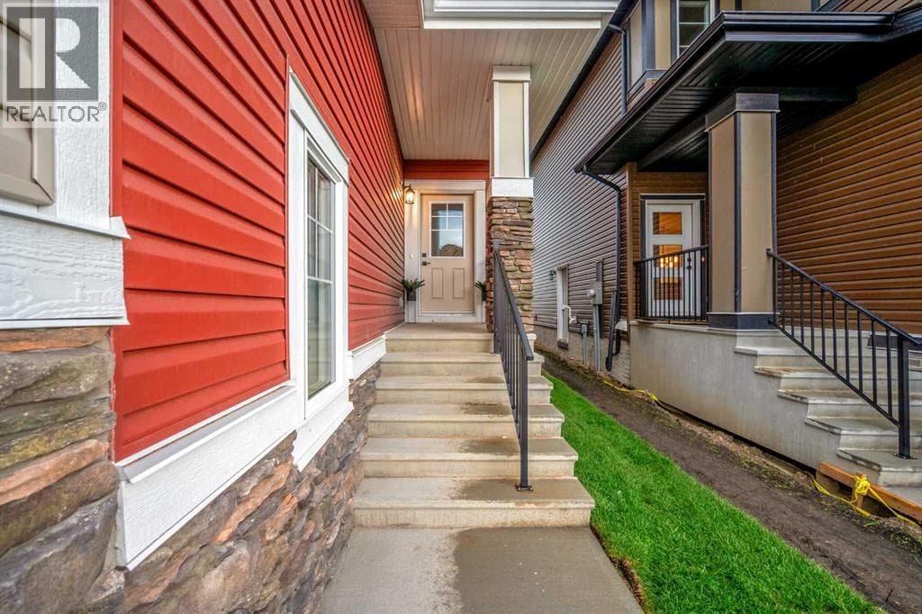 288 Sora Terrace SE photo 4