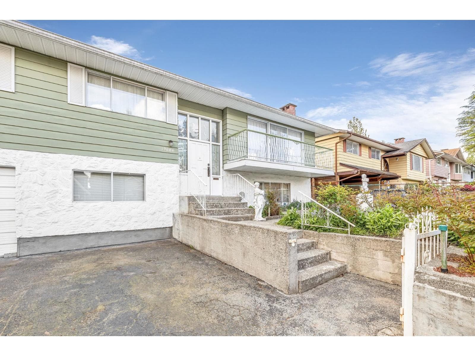 13886 78 AVENUE photo 5