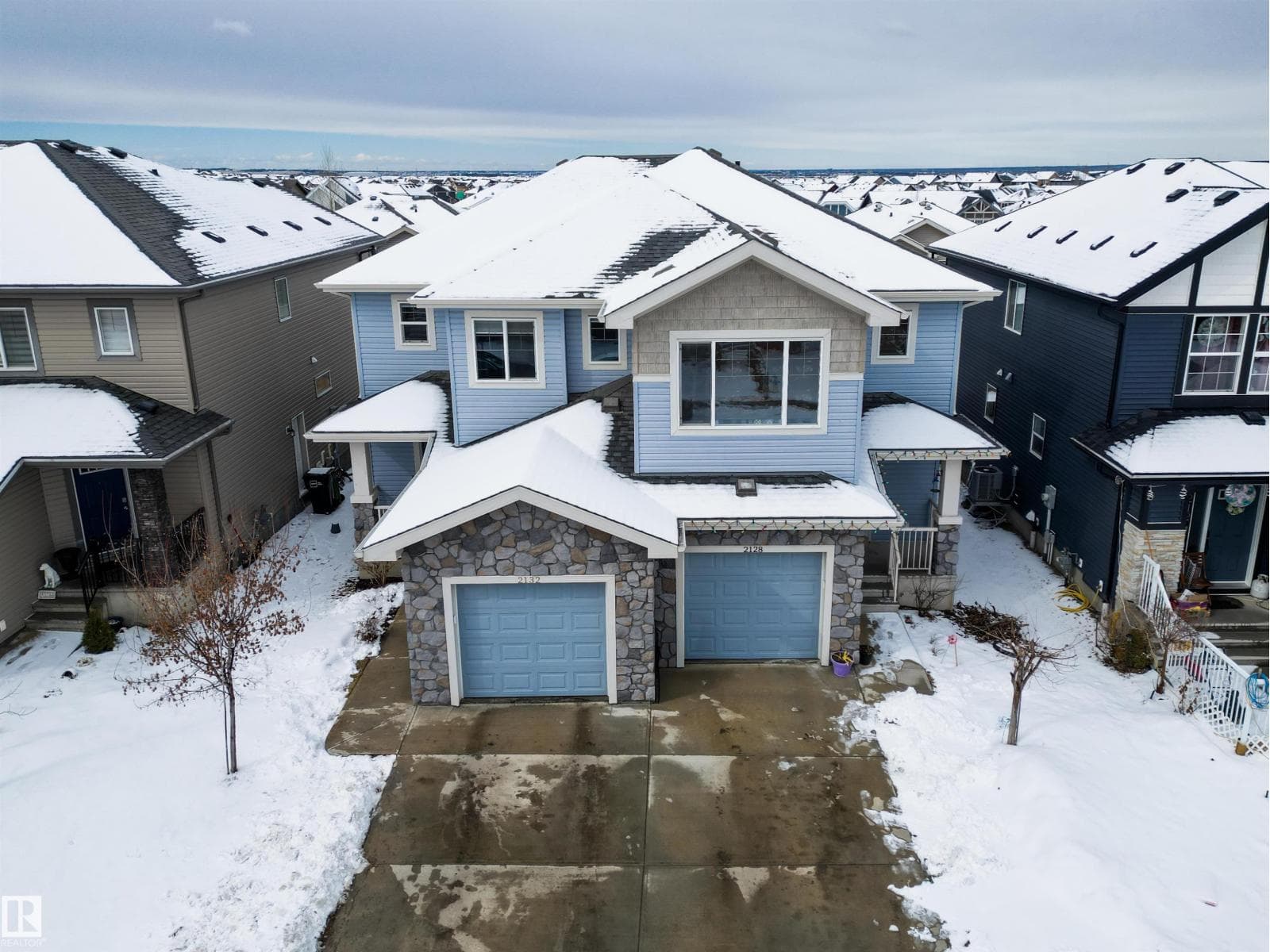 3 bed 3 bath single family at 2132 52 ST SW — $420,000