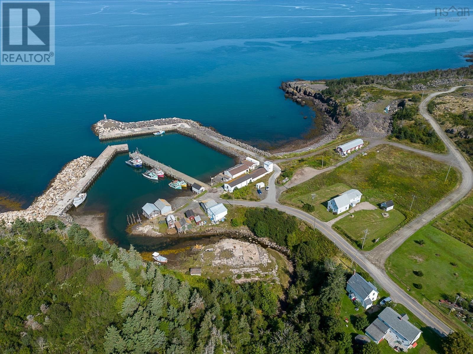 348 Trout Cove Road photo 2