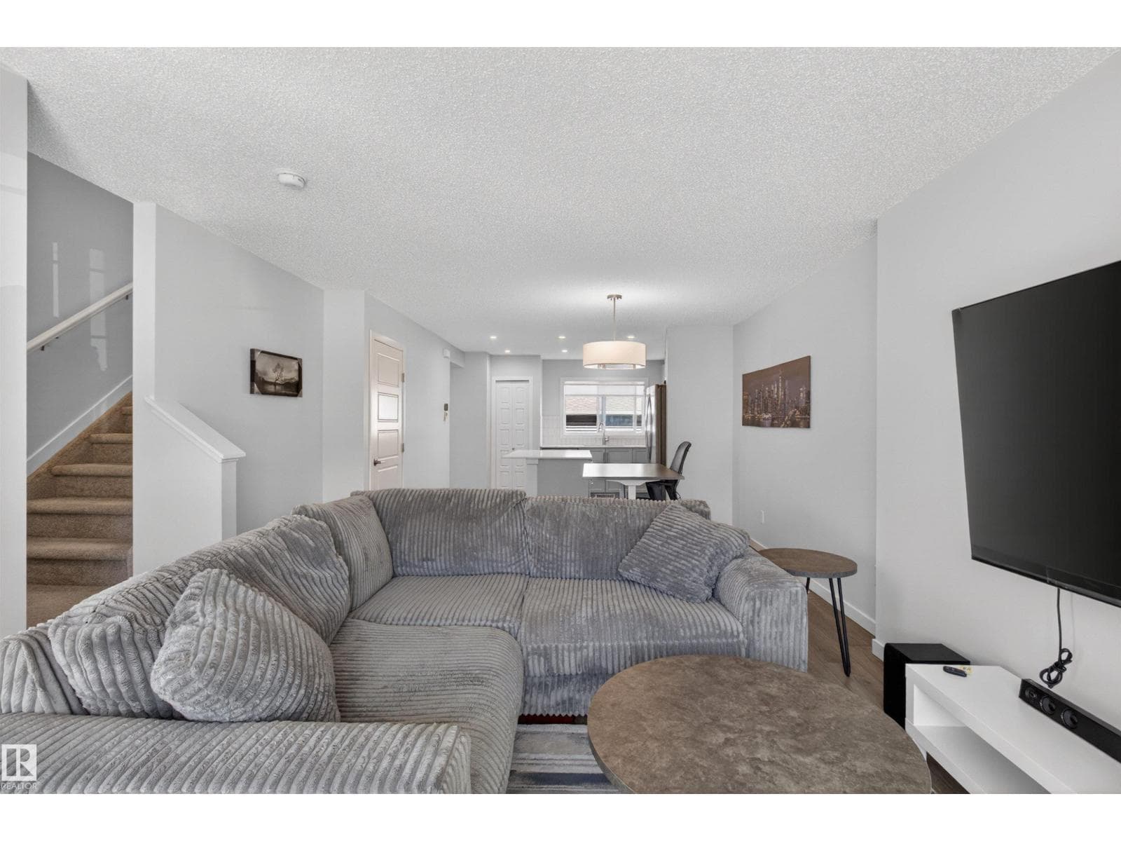2422 TRUMPETER WY NW photo 5