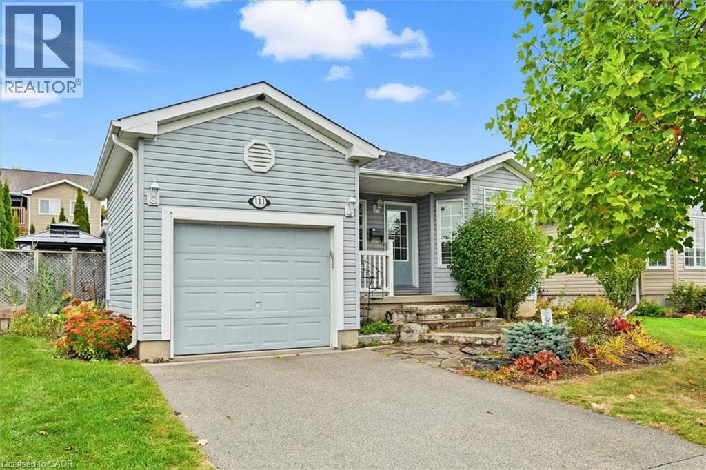 2 bed 3 bath single family at 111 GRACEHILL Crescent — $514,900