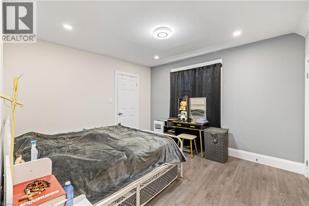 313 GILMORE Road photo 4