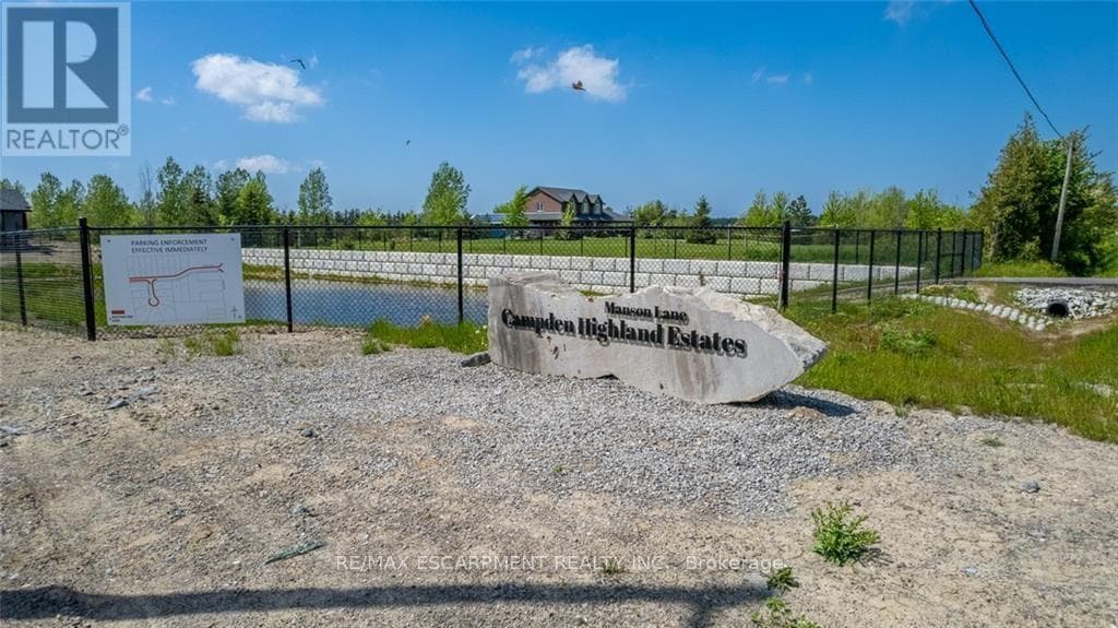 vacant land at LOT 18 VOSBURGH PLACE — $499,777