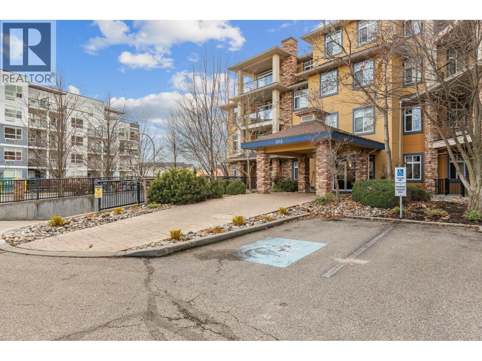 303 Whitman Road Unit# 106 photo 2