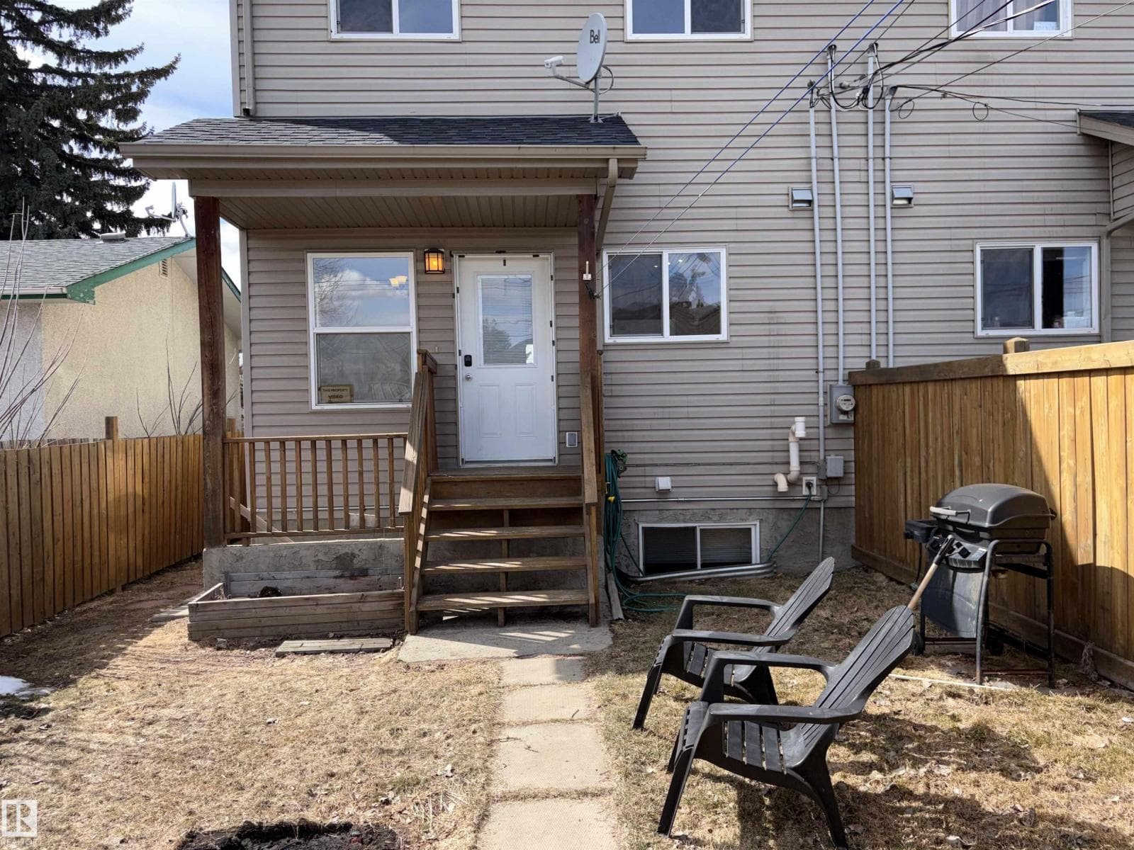 10231 163 ST NW photo 4