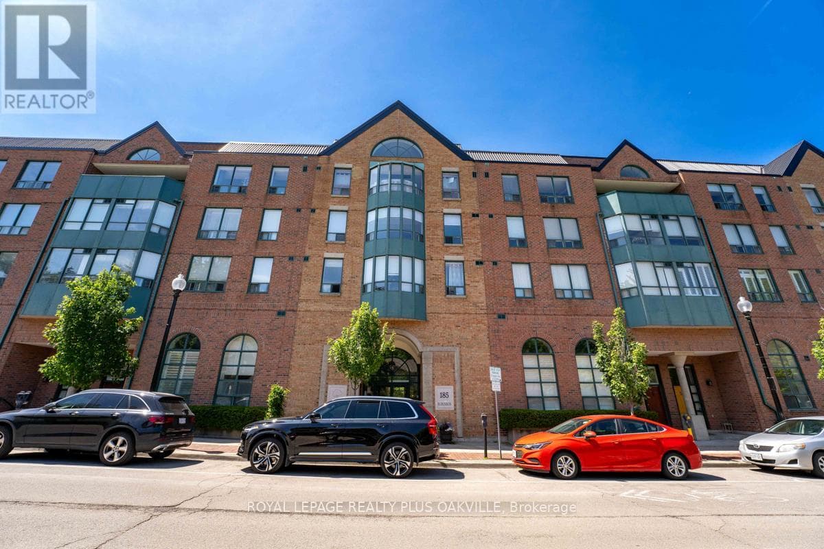 315 - 185 ROBINSON STREET photo 2