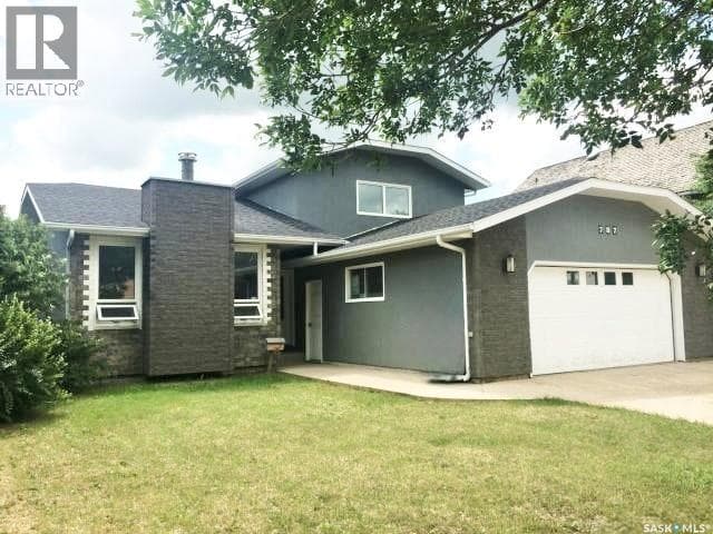 787 Brimacombe DRIVE