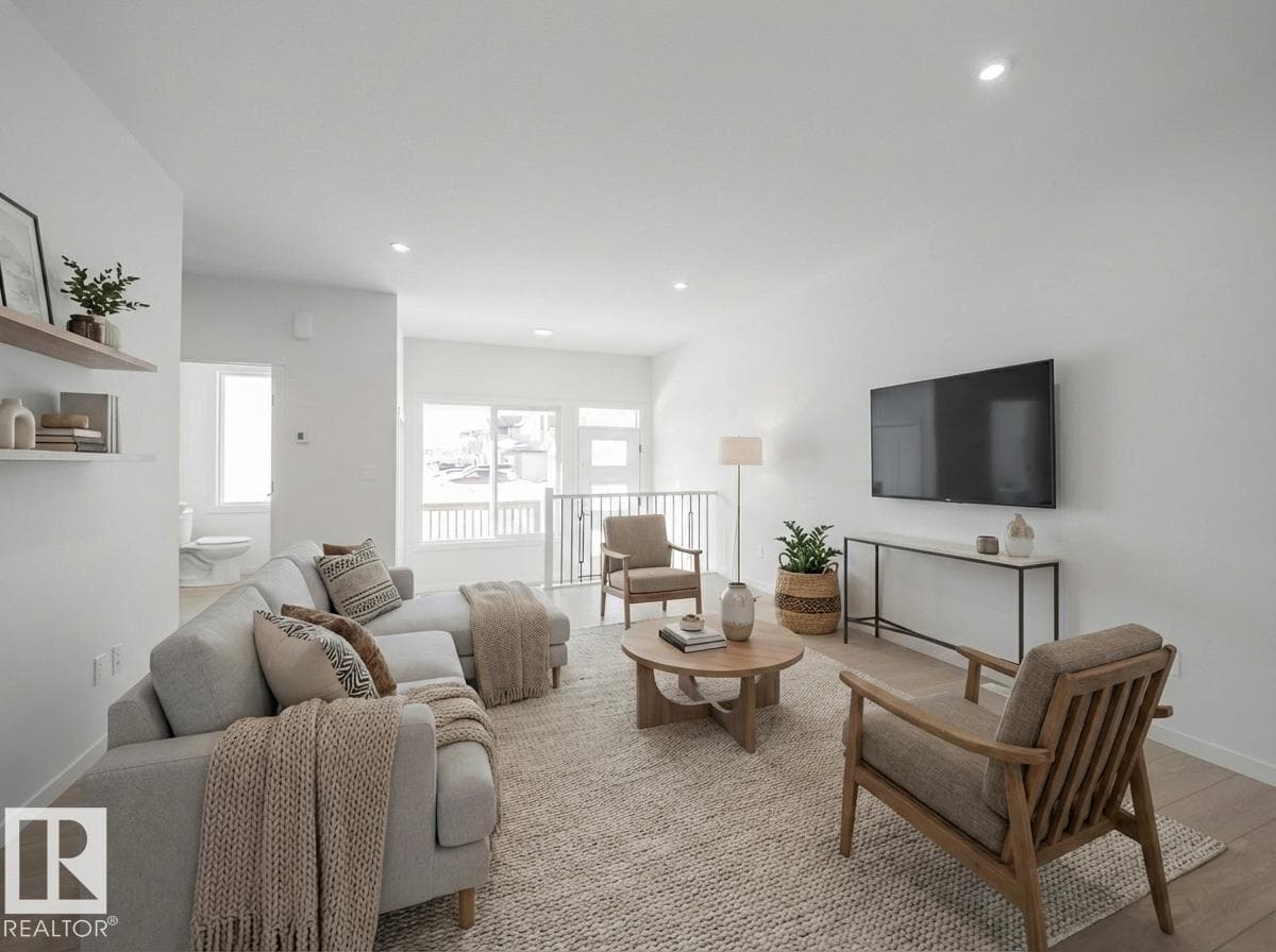 17311 6 ST NE photo 2