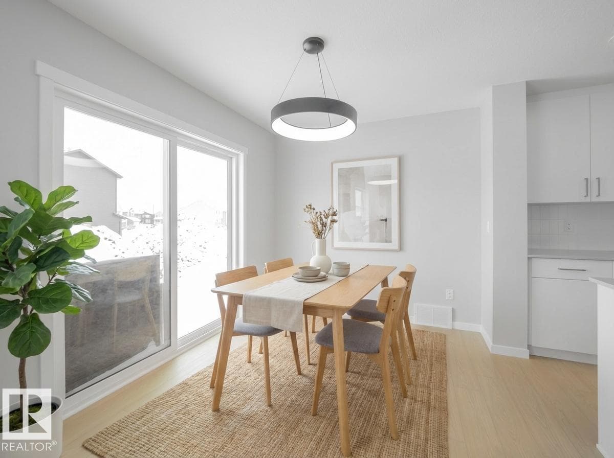 348 172 AV NW photo 3