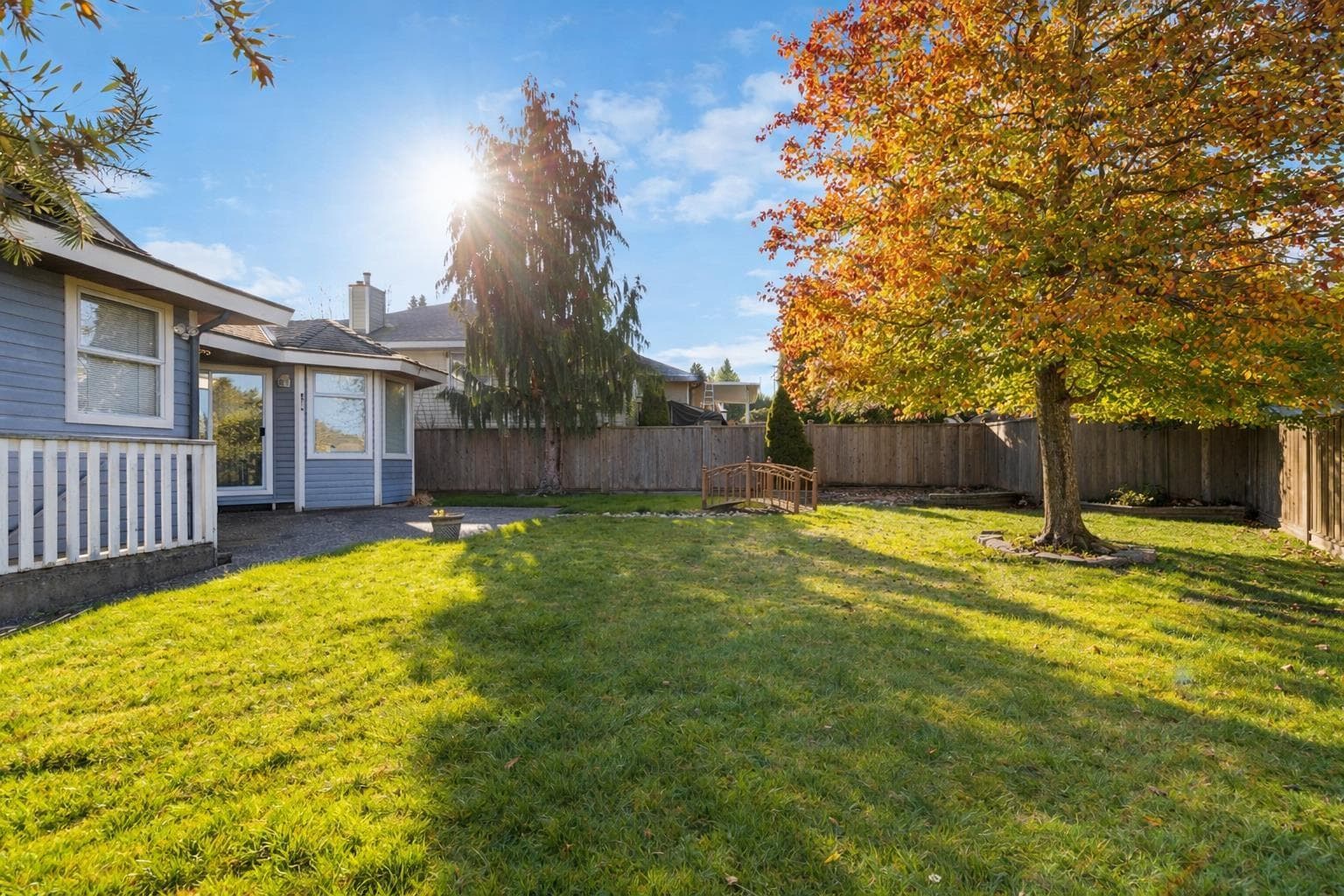 16339 95 AVENUE photo 2