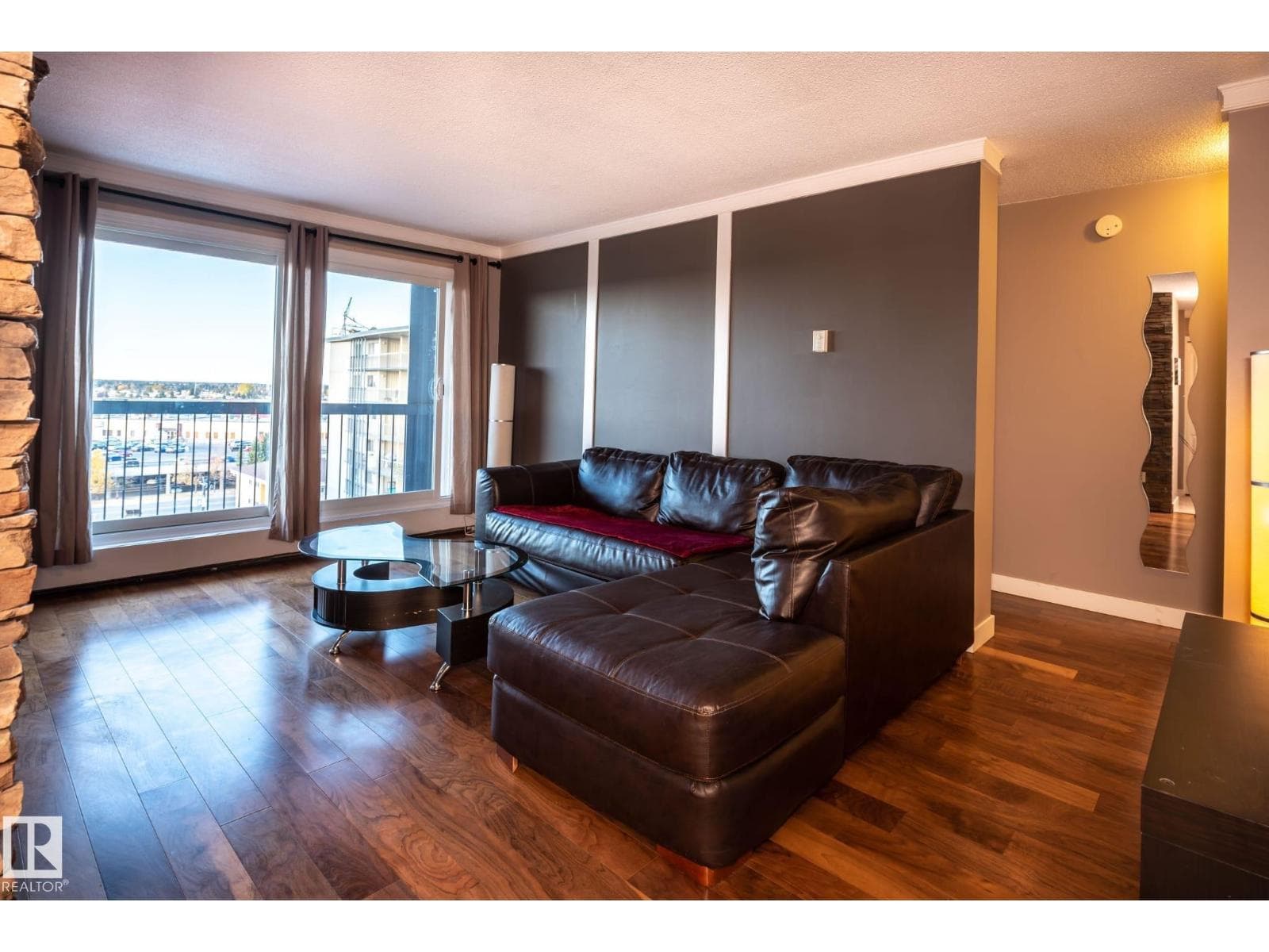 #86 13435 97 ST NW photo 3
