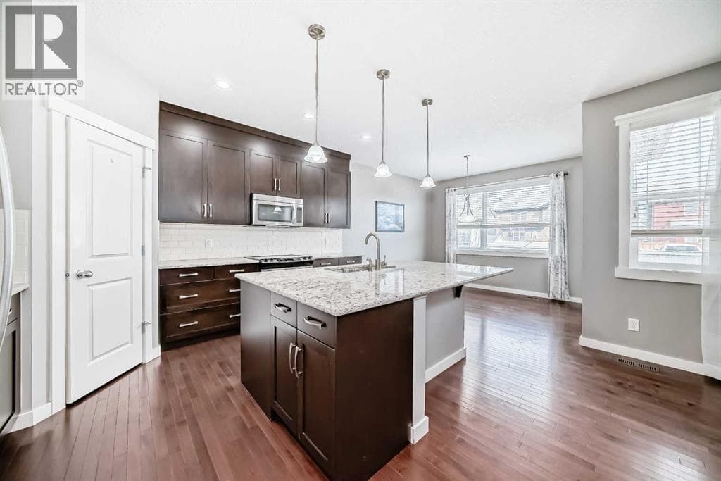 112 Chaparral Valley View SE photo 5