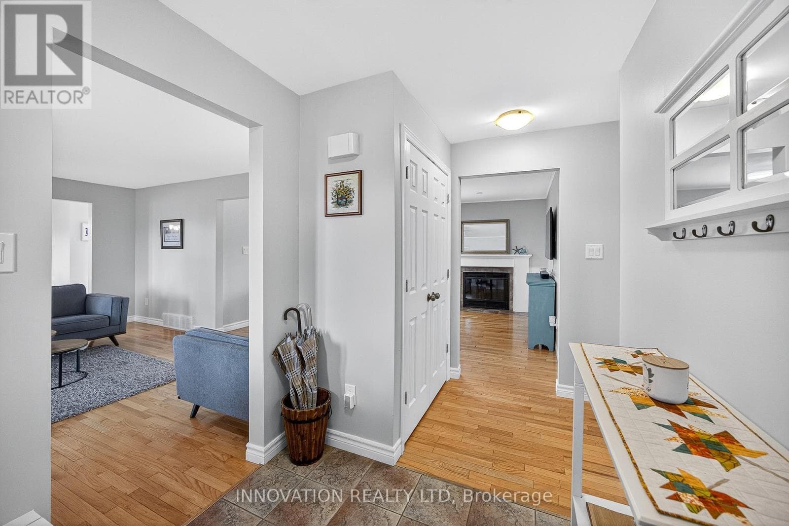 201 GREYSTONE CRESCENT photo 5