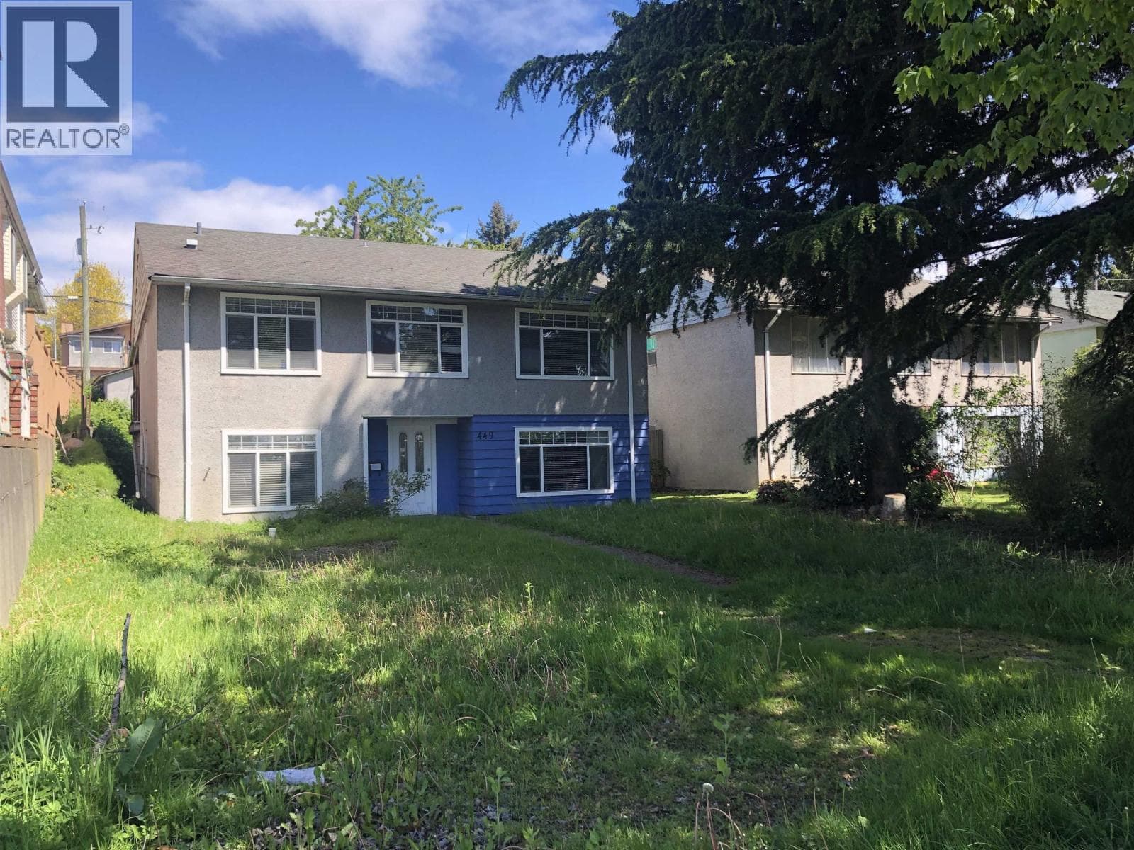 449 SE MARINE DRIVE photo 2