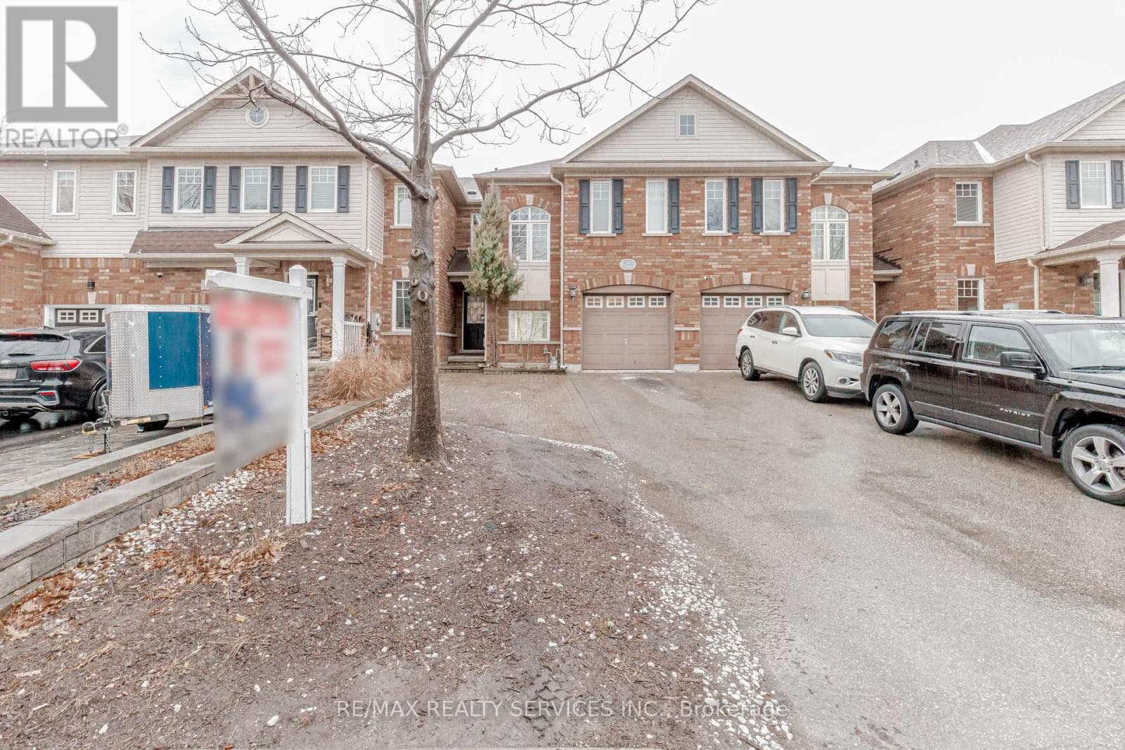 3 bed 3 bath single family at 3120 HIGHBOURNE CRESCENT — $849,888