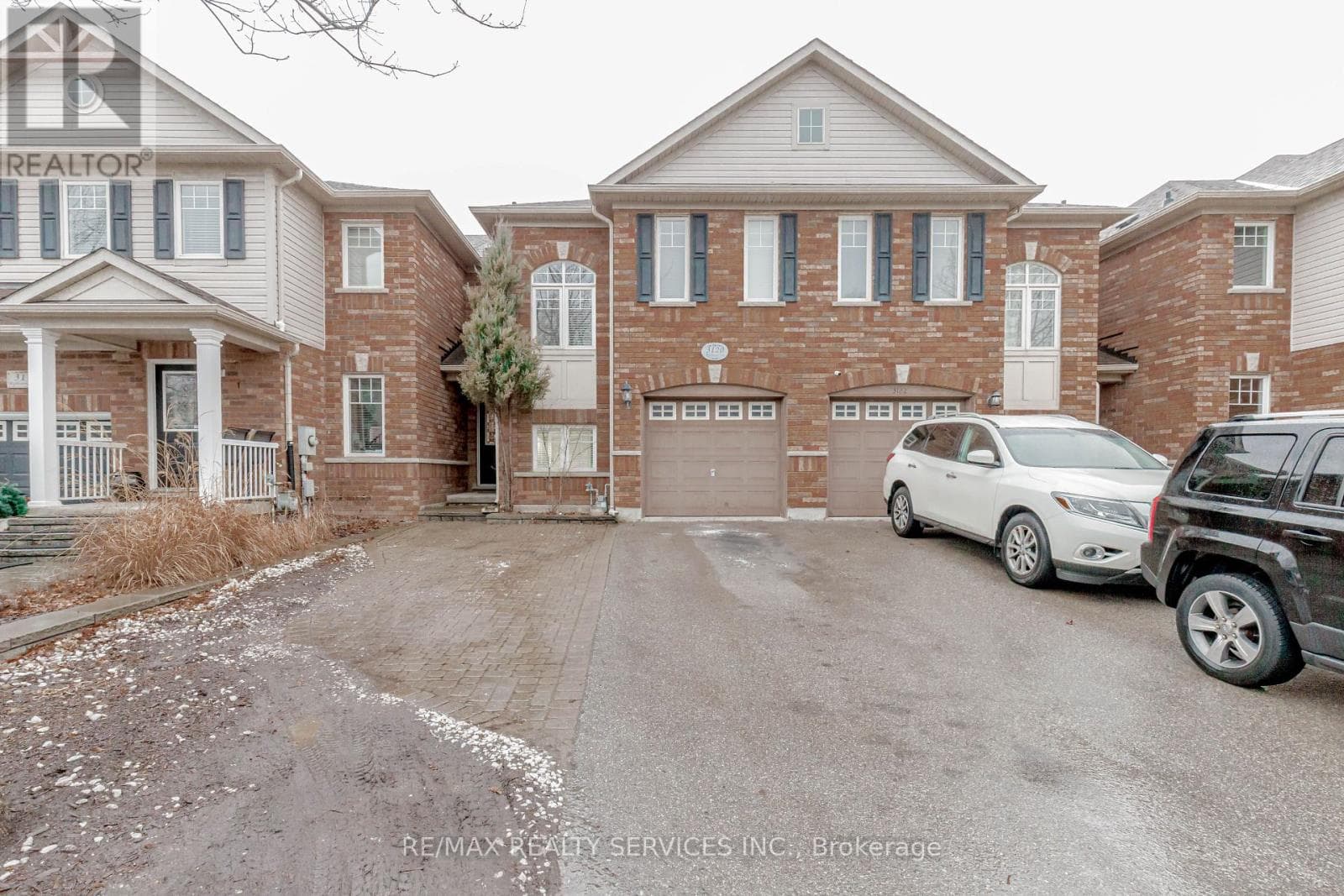 3120 HIGHBOURNE CRESCENT photo 2