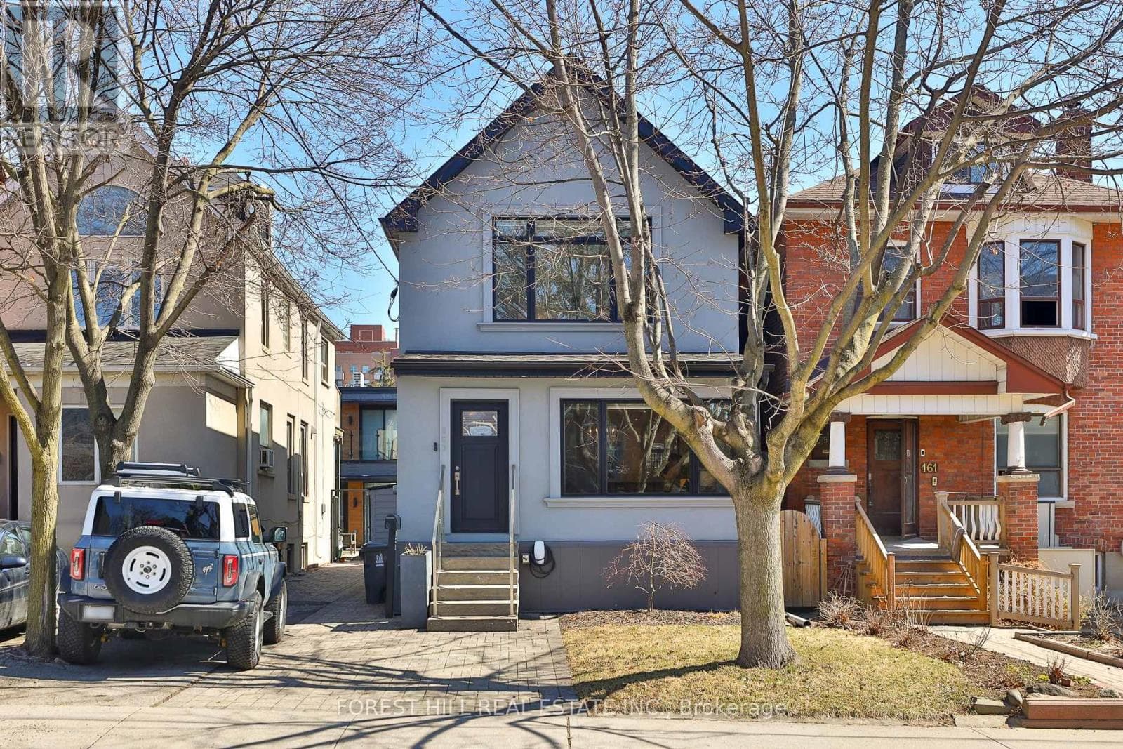 163 WYCHWOOD AVENUE photo 2