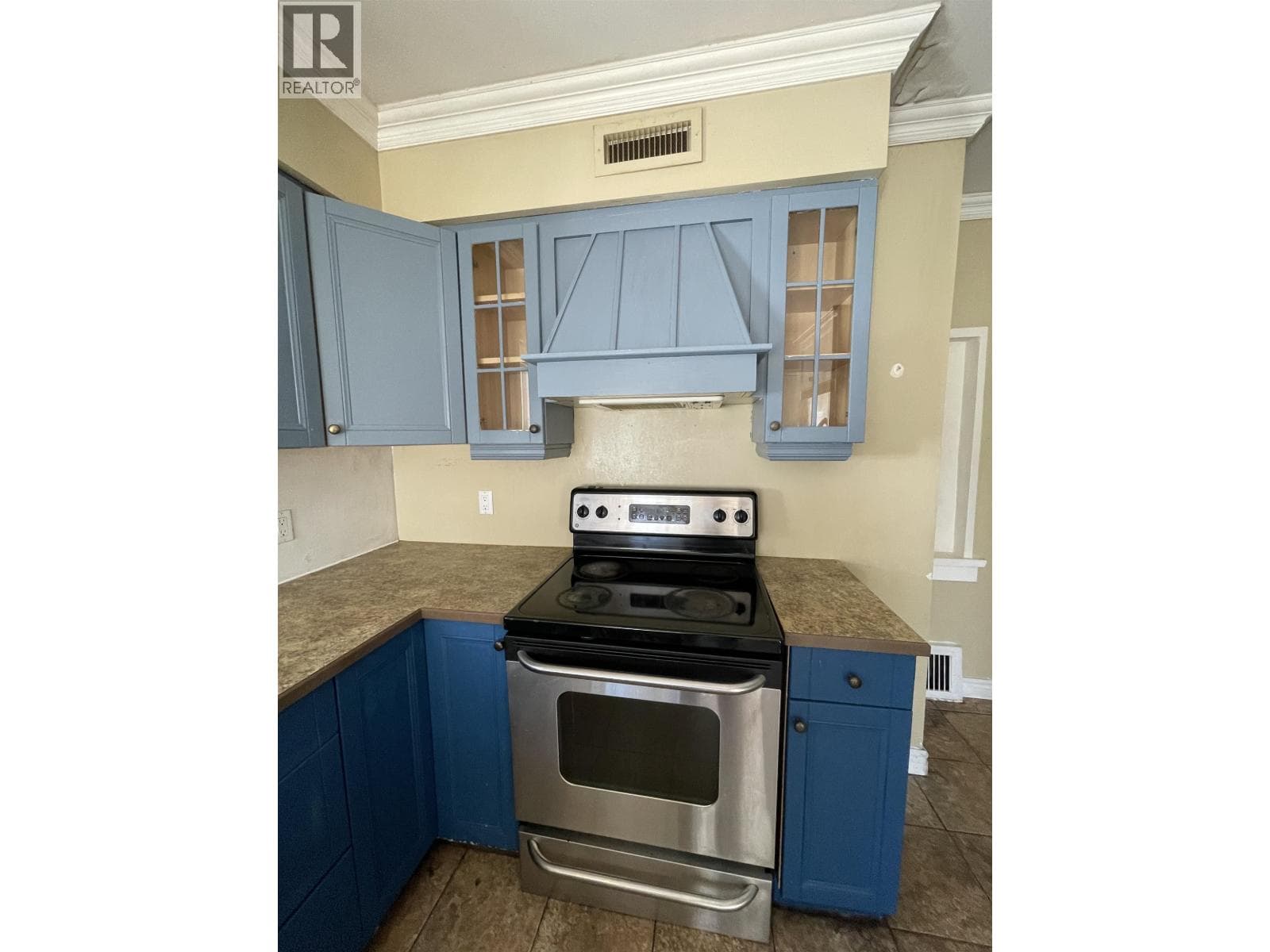 782 W 66TH AVENUE photo 5