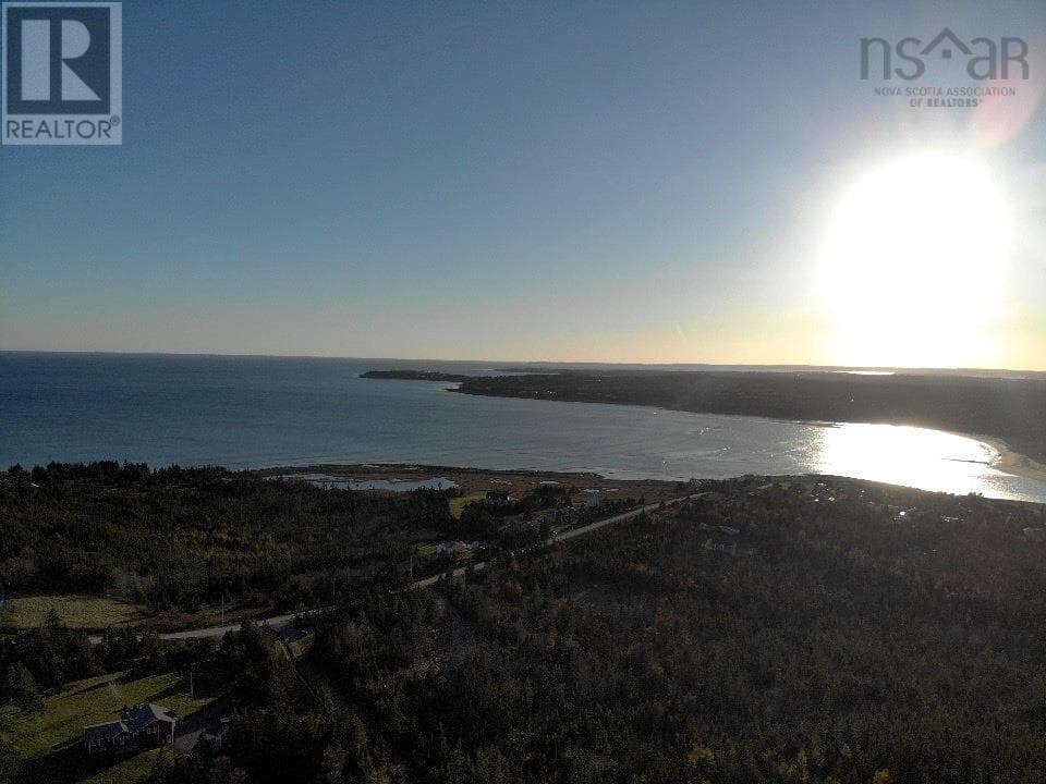 819 West Lawrencetown Road photo 5