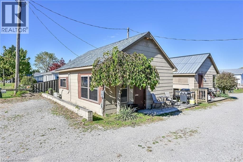 48-50 ERIE Boulevard photo 5
