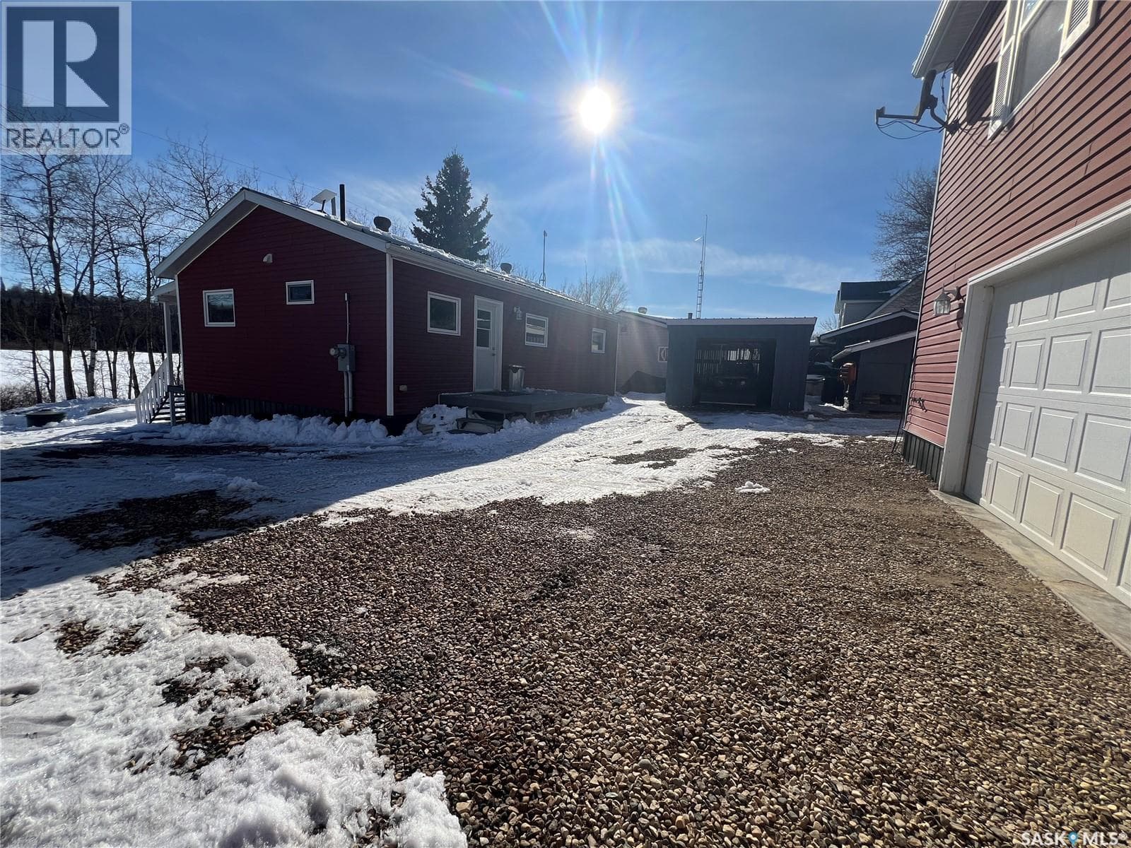 113 Poplar CRESCENT photo 4