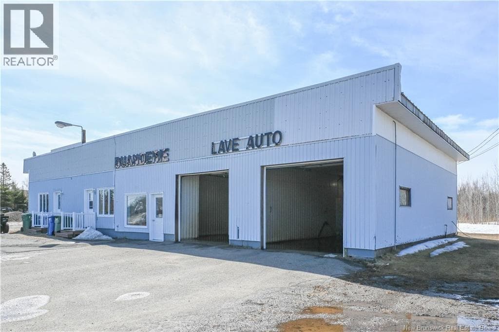 11 Haut-Shippagan Road photo 2