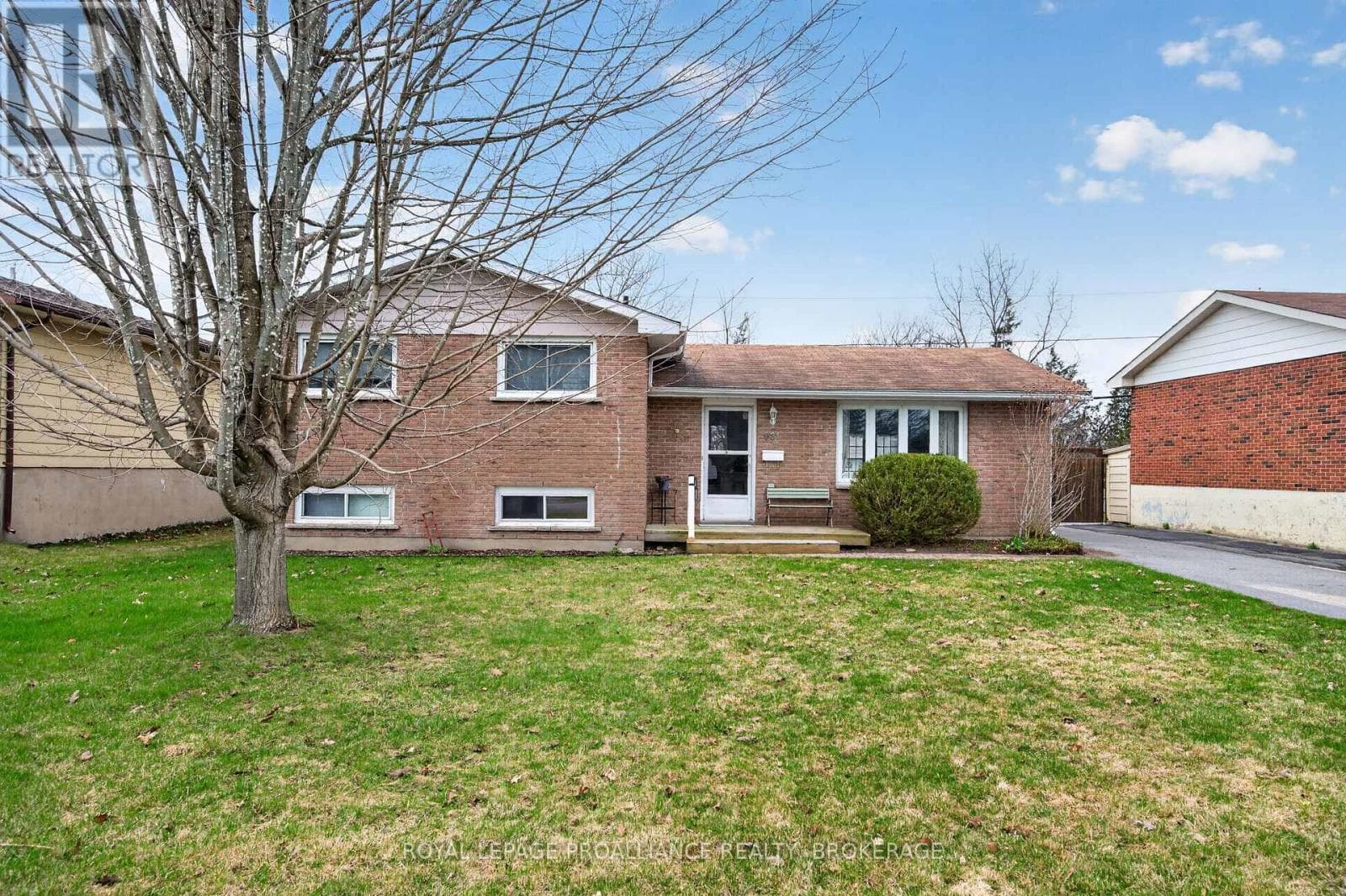 4 bed 2 bath single family at 931 AUDEN PARK DRIVE — $645,000