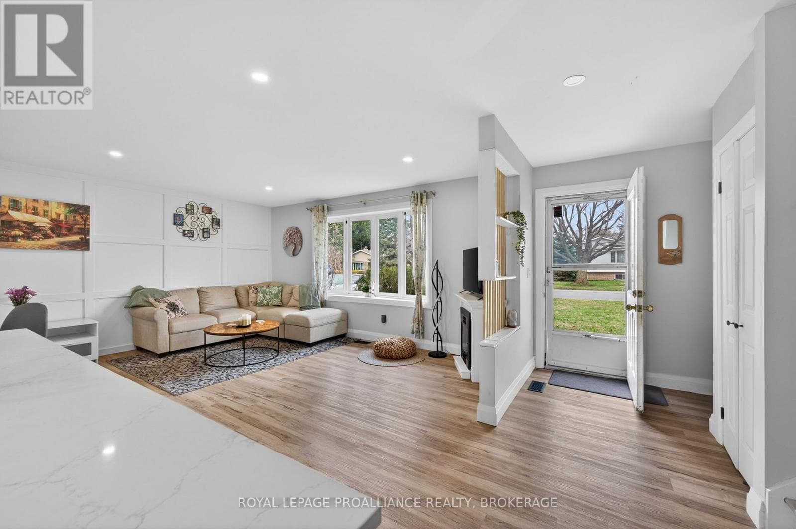 931 AUDEN PARK DRIVE photo 3