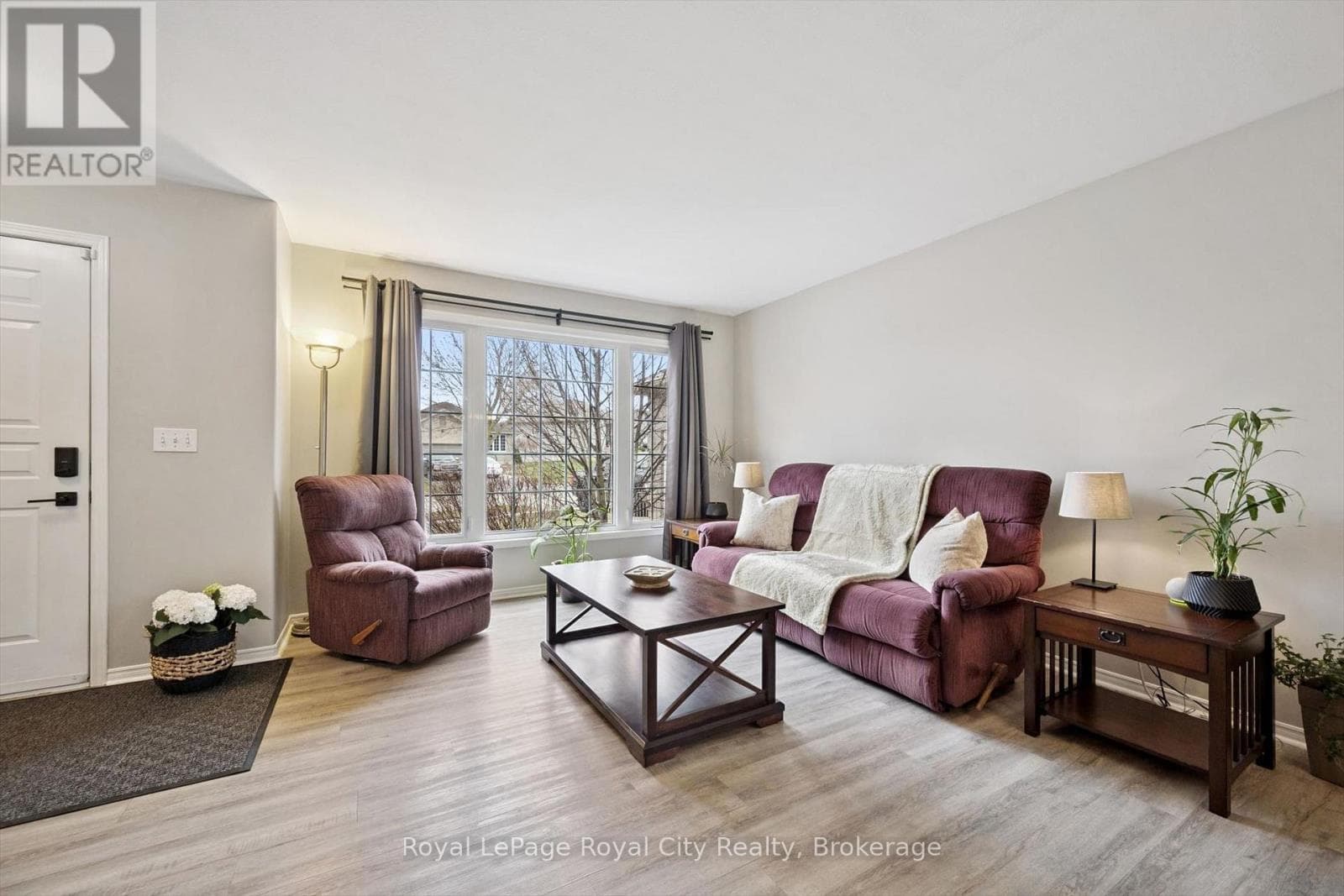 4 bed 2 bath single family at 119 MEADOWRIDGE DRIVE — $748,800
