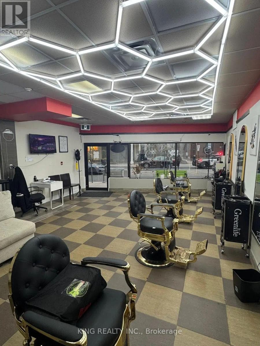 business at 733 BROADVIEW AVENUE — $74,000