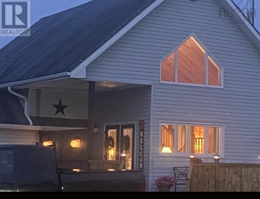 3 bed 1 bath single family at 12 Clam Point Road — $319,000