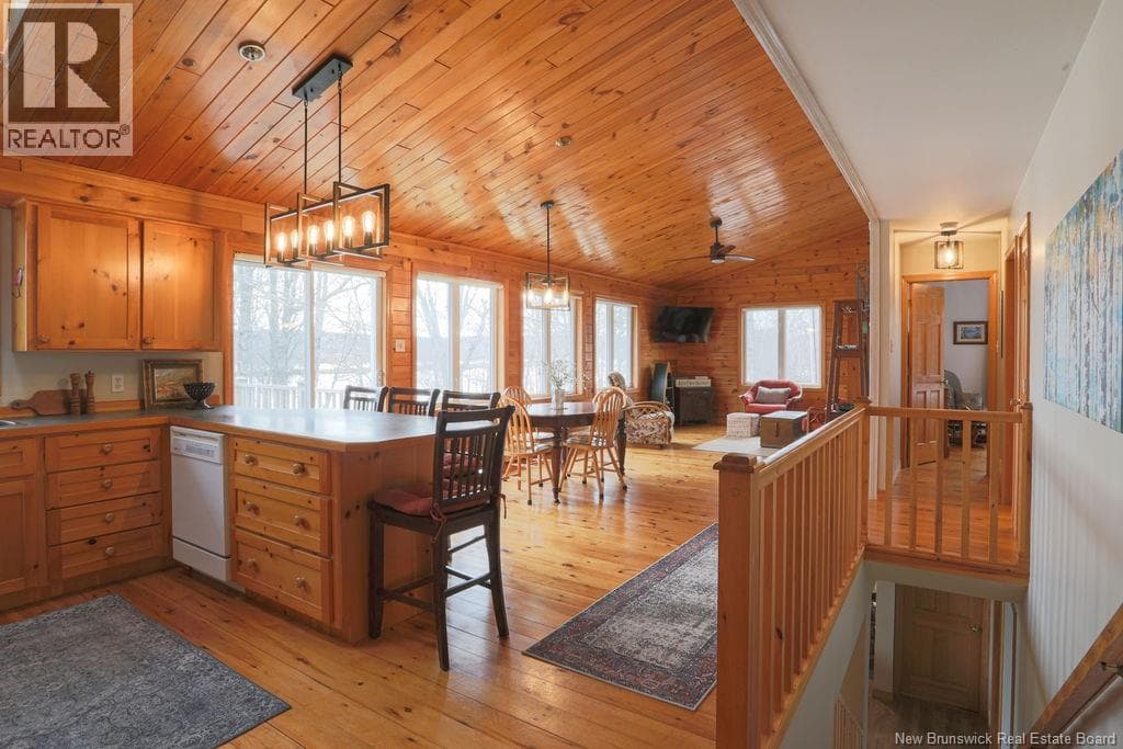25 Oak Lane photo 4