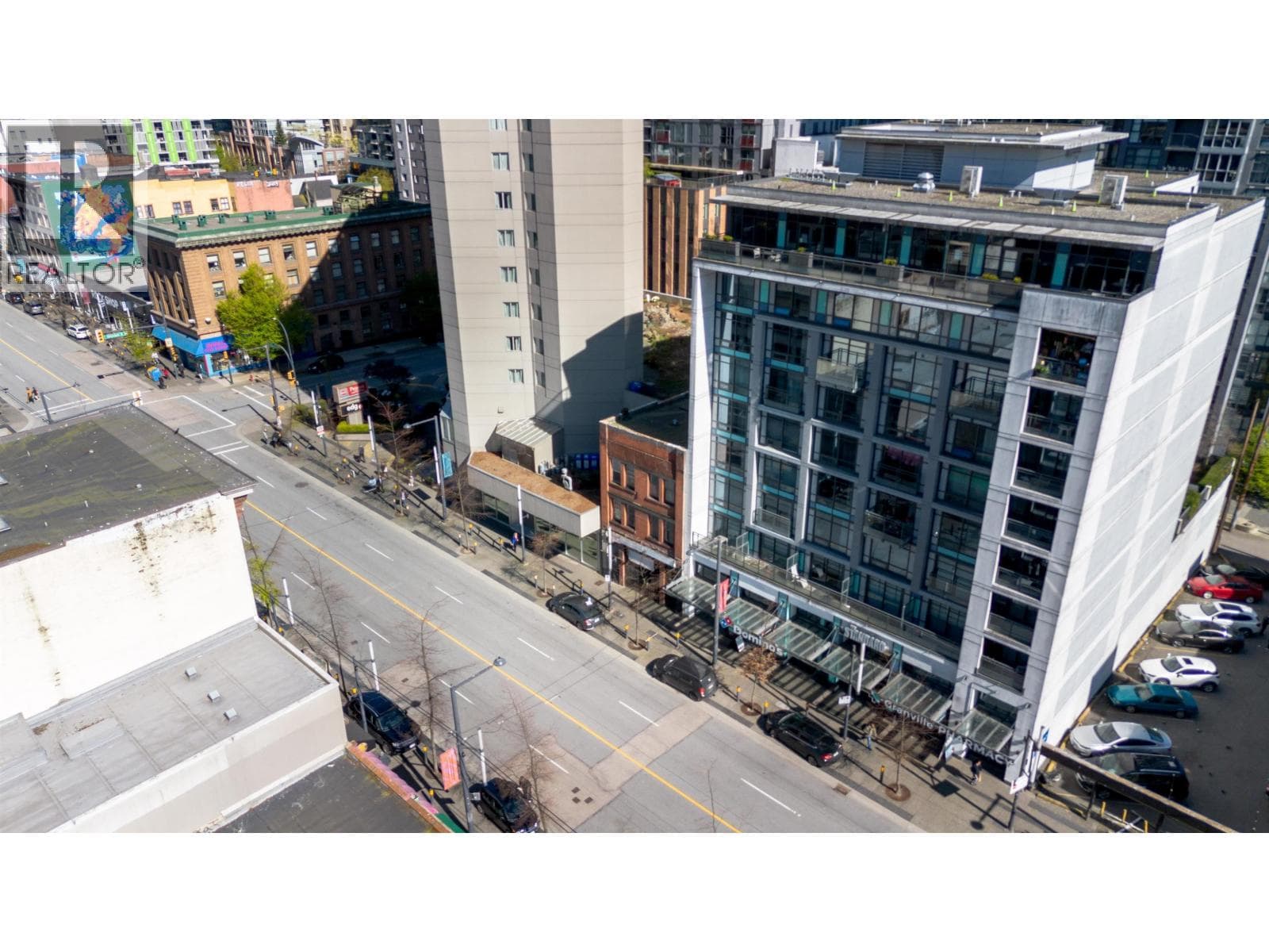 1130 GRANVILLE STREET photo 3