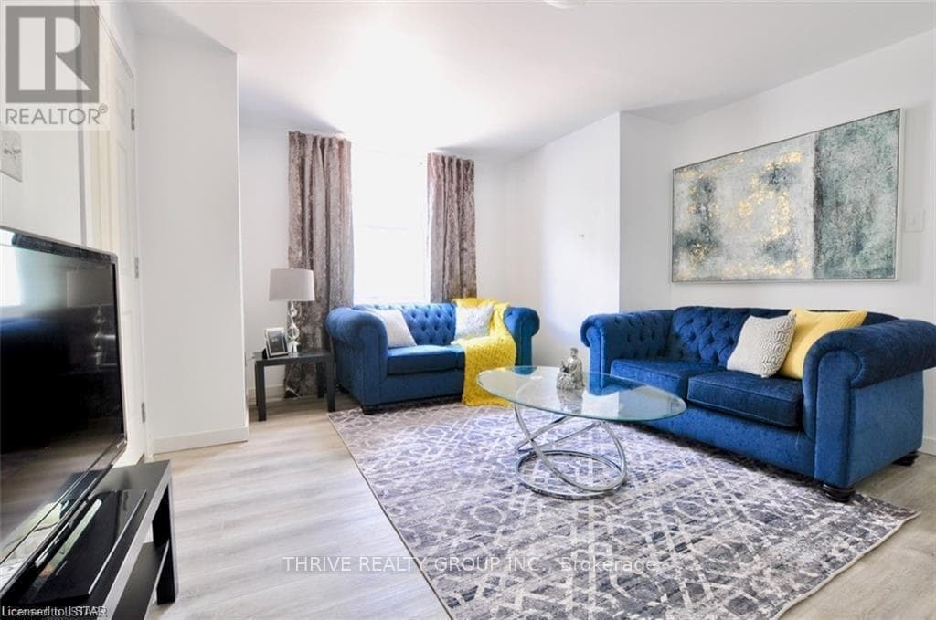 784 LITTLE GREY STREET photo 5