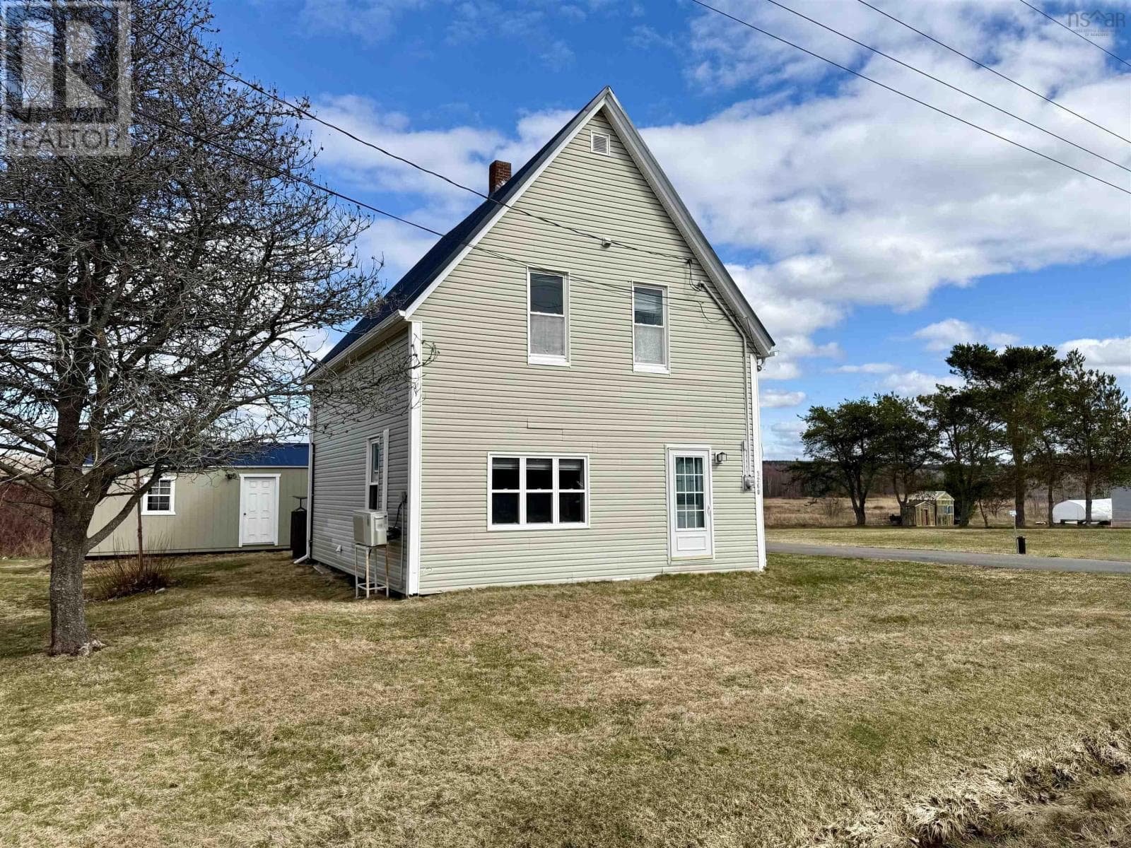 3260 Barronsfield Road photo 3