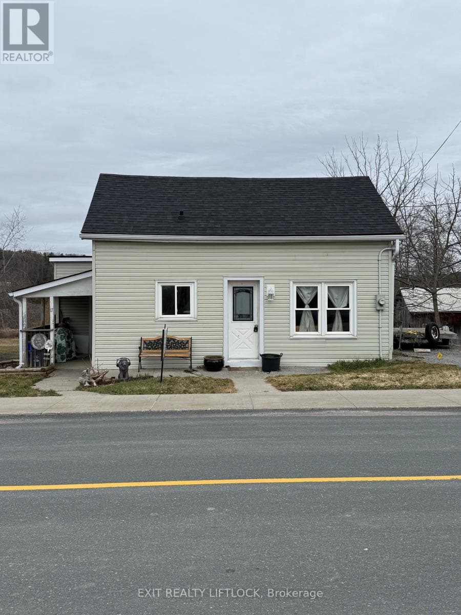 2 bed 2 bath single family at 17 BANTA ROAD — $399,000