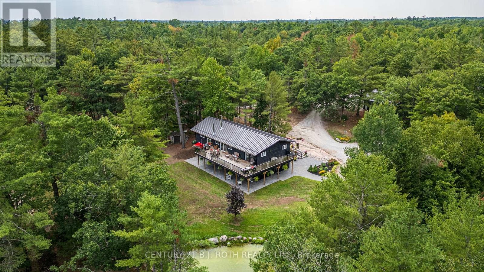 3193 MUSKOKA STREET photo 5