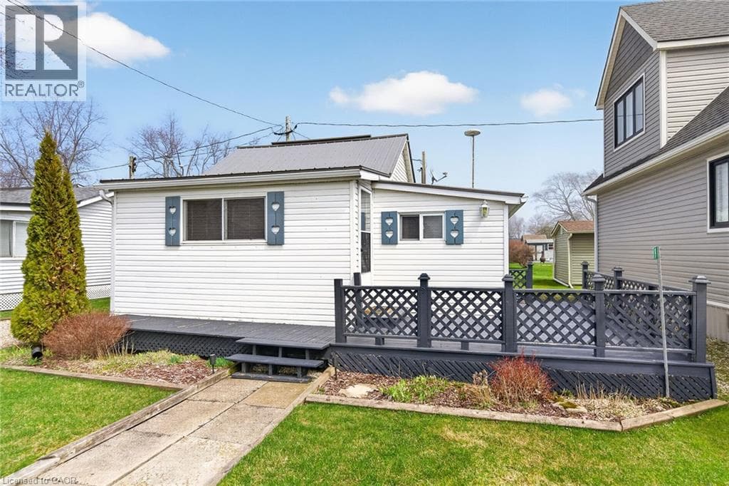 2 bed 1 bath single family at 9 PIKE Lane — $149,900