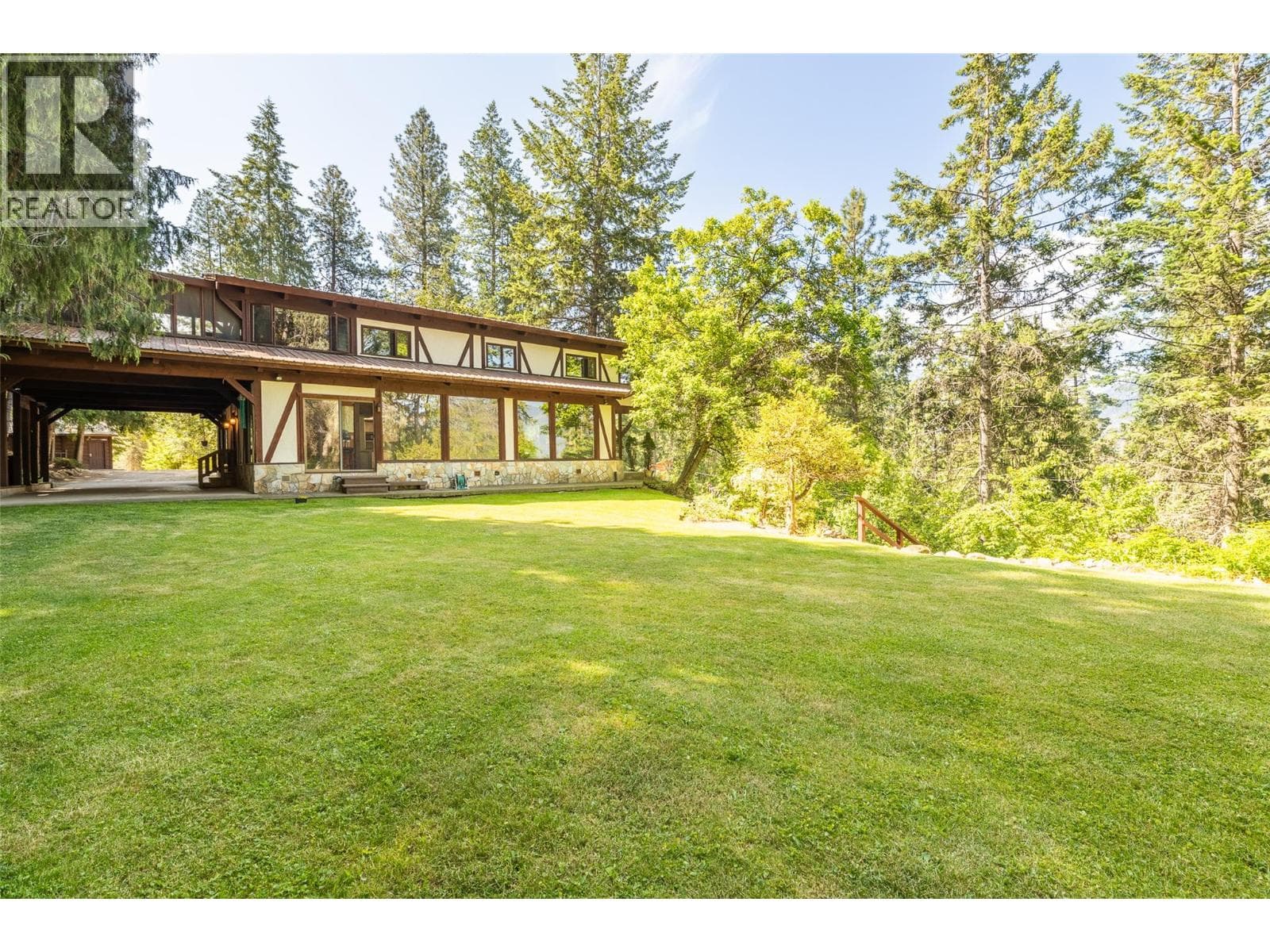 10208 TWIN BAYS Road photo 2