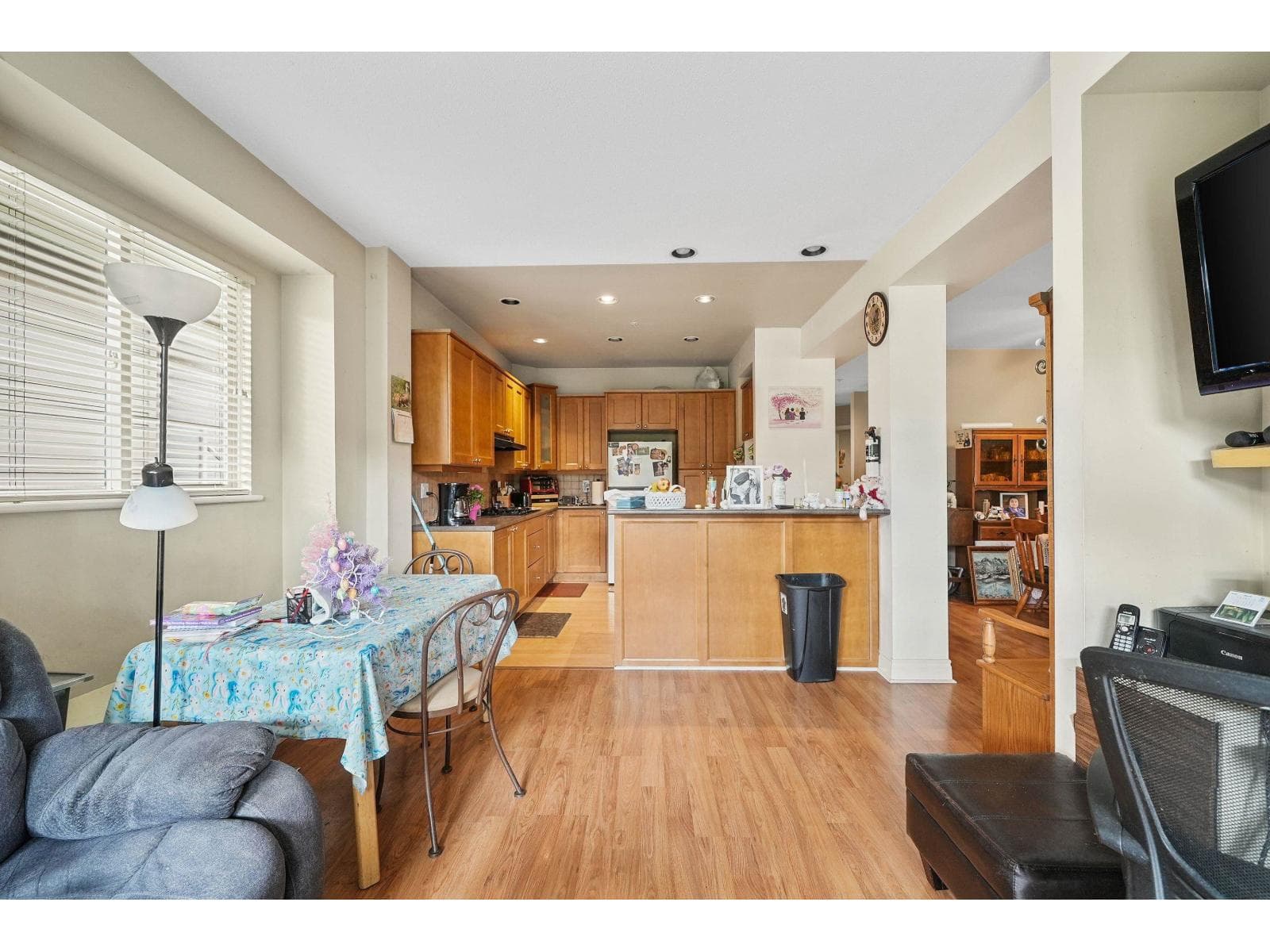 103 16655 64 AVENUE photo 4