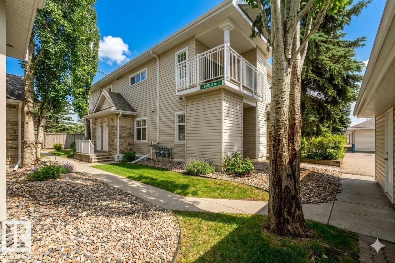 2 bed 1 bath single family at #11 1179 SUMMERSIDE DR SW — $225,000