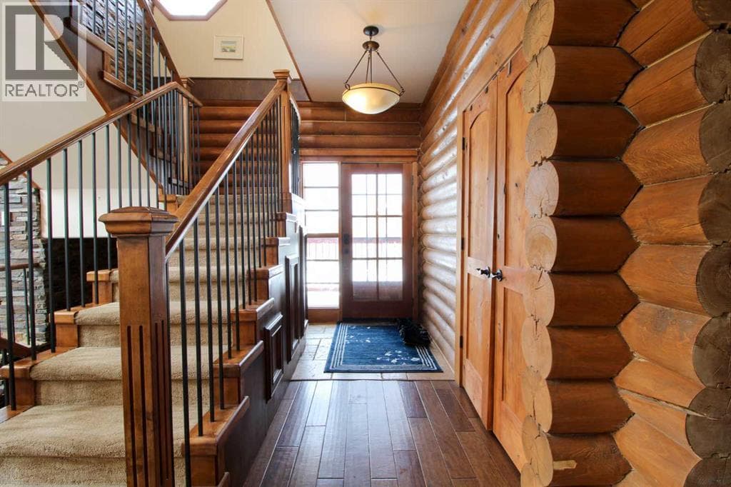 16 Lakeview Drive photo 3