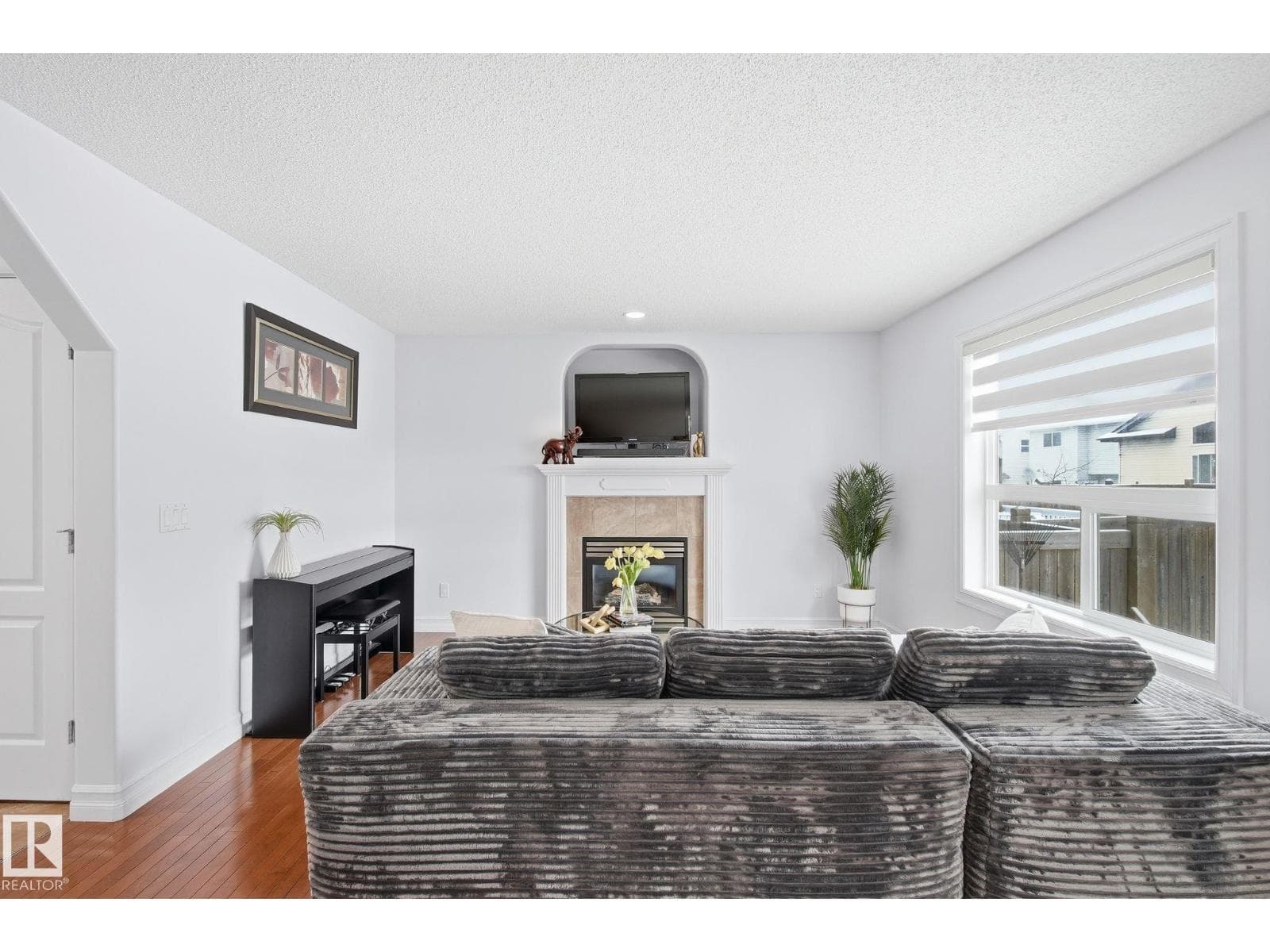 4 bed 4 bath single family at 3016 24 Ave NW — $540,000